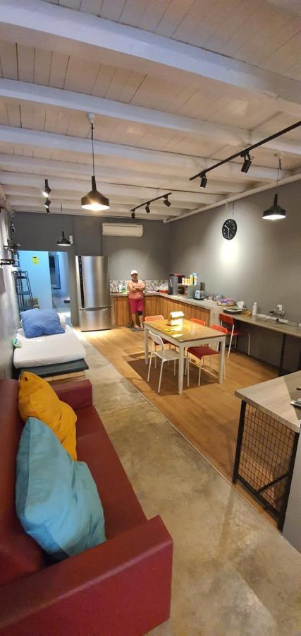 Hôtel Page 63 à George Town Extérieur photo